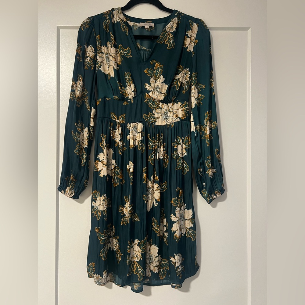 LOFT Green Floral Long Sleeve Dress
